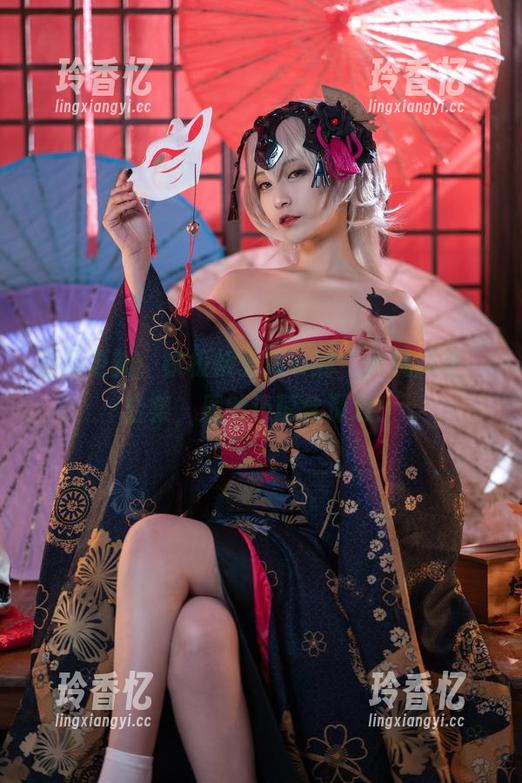 最新更新，铁板烧鬼舞w的“大凤旗袍”合集，居然还蕴含深意！