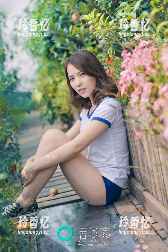 青豆客-梦娜Vanessa 青豆客 - 自拍技巧?梦娜Vanessa又来了,原图保留所有真实!