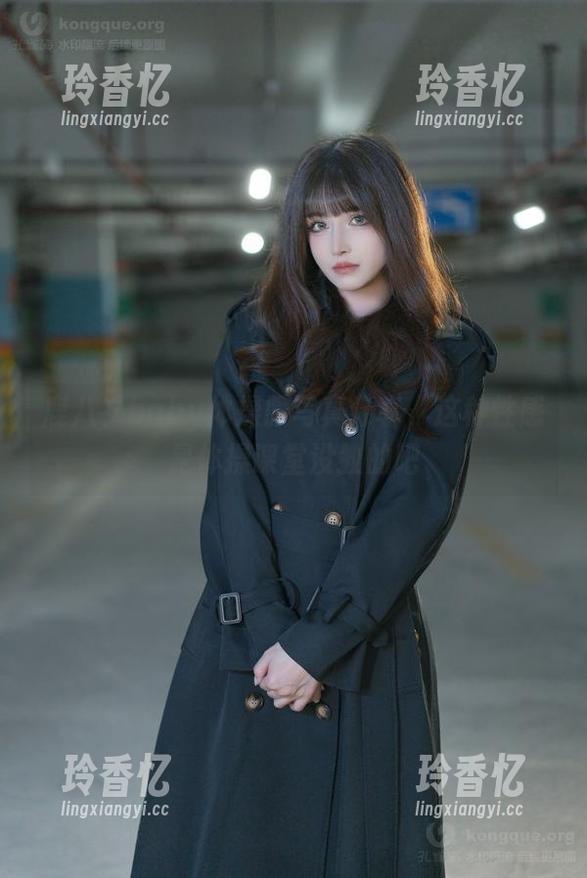 鹿八岁baby体操服写真分享，这种性感是体操课堂没教的吧